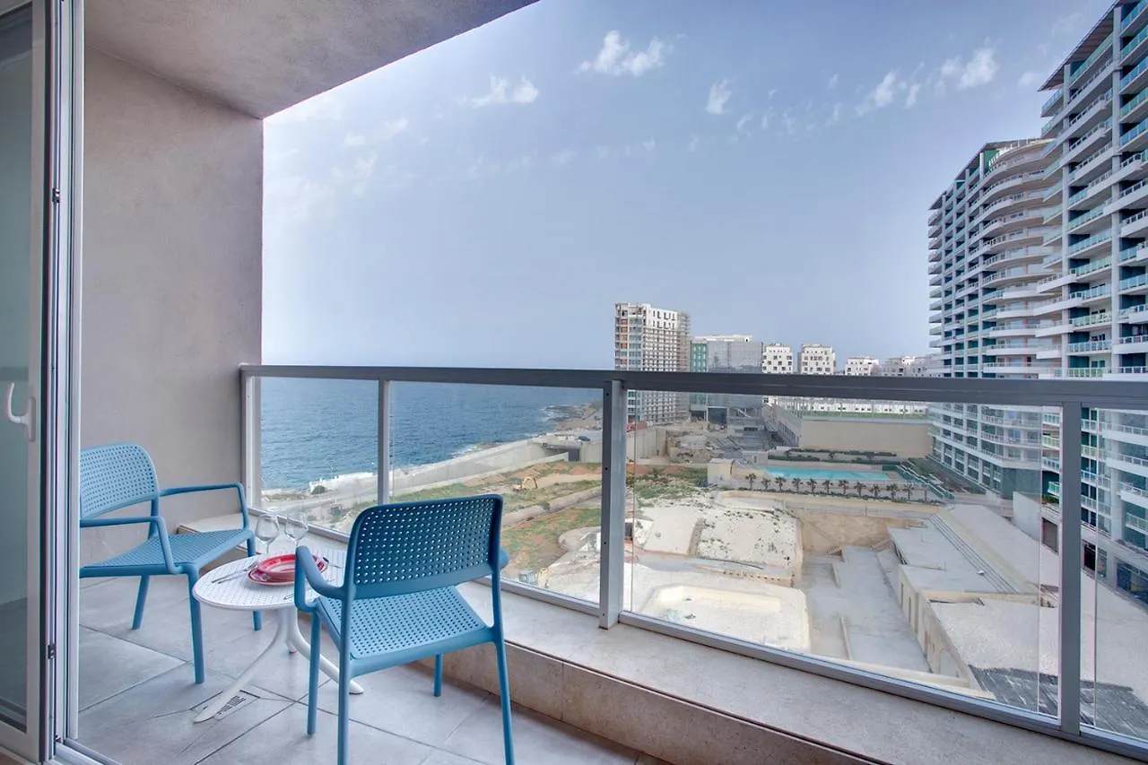 Modern Seaview Apartment In A Prime Location contacts